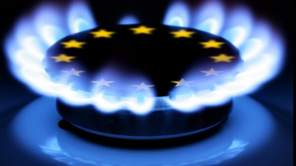 Больше половины членов ЕС заполнили газом подземные хранилища более чем на 80%