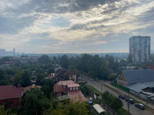 В Москве по-прежнему смог и запах гари от лесных пожаров в Рязанской области