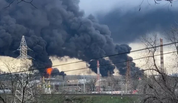 Мощный пожар на ДнепроГЭС попал на видео