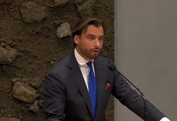 Голландский депутат рассказал любопытные вещи в присутствии правительства страны