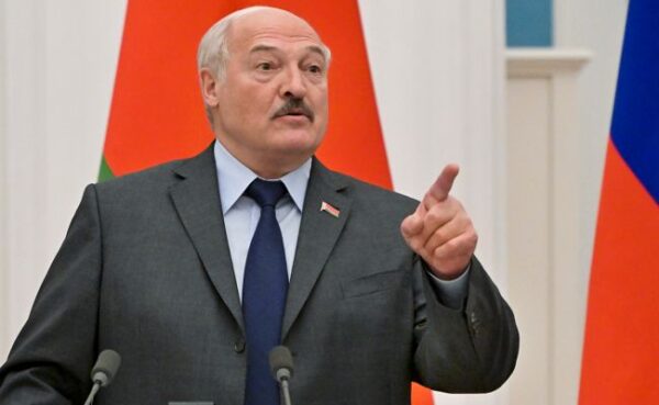 Россия использует Лукашенко вместо тактического ядерного оружия