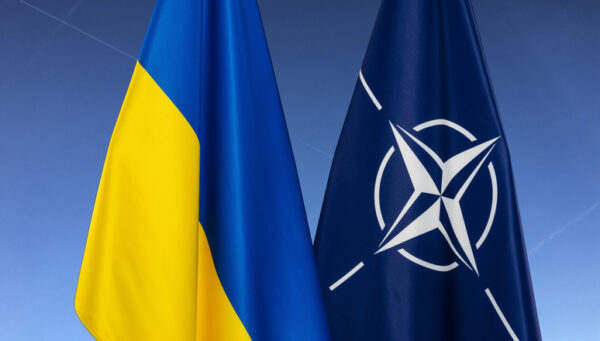 Украина де-факто состоит в НАТО