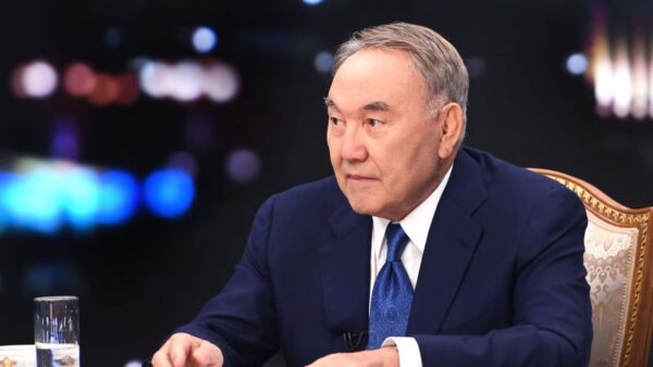 Нурсултан Назарбаев успешно перенес операцию на сердце