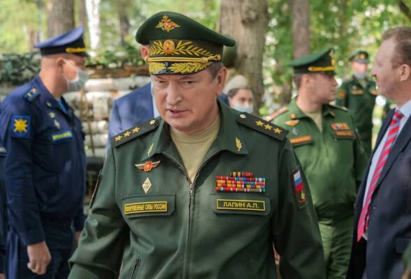 Генерал-полковник Александр Лапин назначен начальником Главного штаба Сухопутных войск Вооруженных сил