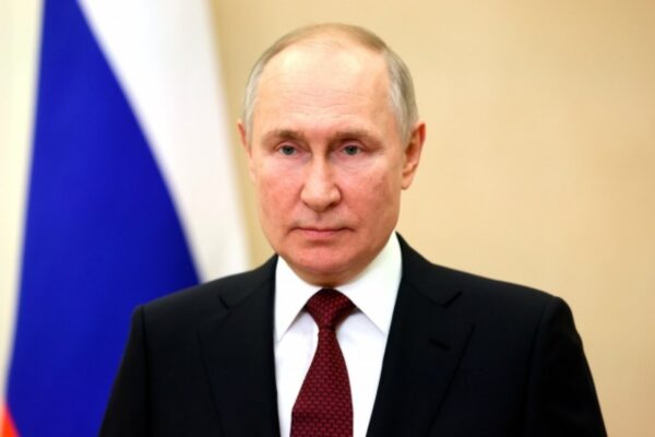 Реакция Запада на решение Владимира Путина приостановить Договор о стратегических наступательных вооружениях