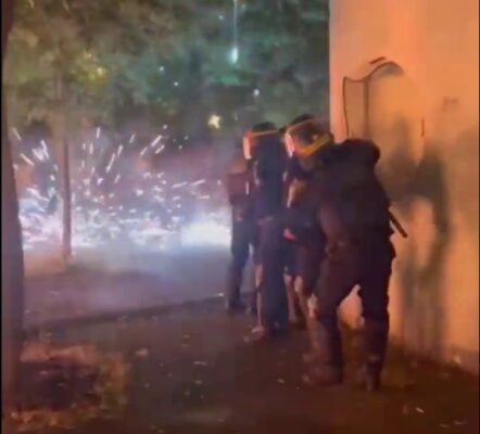 Во Франции продолжаются массовые беспорядки из-за убийства подростка