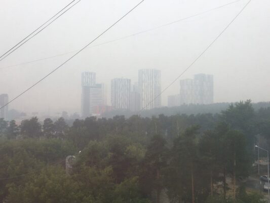 Екатеринбург окутала гарь от лесных пожаров