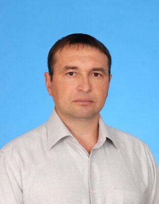Депутат из Ростовской области решил починить дорогу и чуть не убил человека