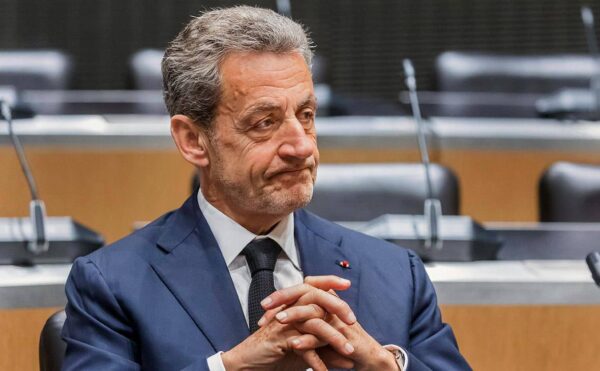 В старейшей французской газете Le Figaro вышло гигантское интервью Николя Саркози