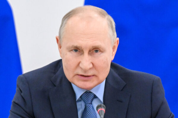Путин: Киев открыто встал на путь терроризма при поддержке западных спецслужб