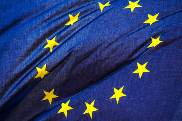 Еврокомиссия запретила выдачу многоразовых виз россиянам