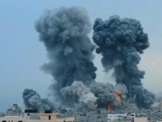 В секторе Газа нанесены удары по 800 объектам