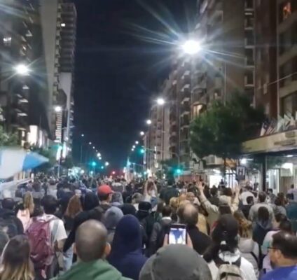 23 тысячи чиновников потеряли работу в Аргентине стараниями нового президента
