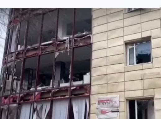 ВСУ обстреляли салон красоты в Донецке