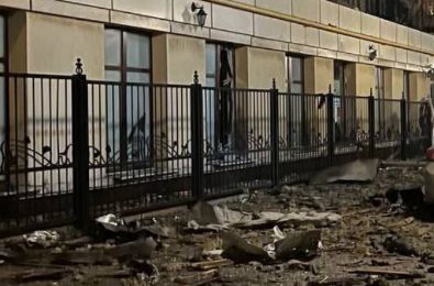 Последствия обстрела Donbass Palace