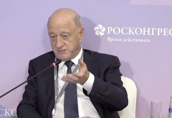 Александр Бабаков: «Мы должны вернуться к развитию манифеста общего будущего»