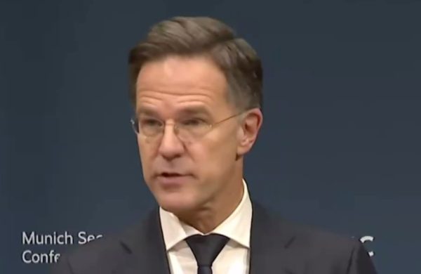 Генсек НАТО призвал готовиться к войне