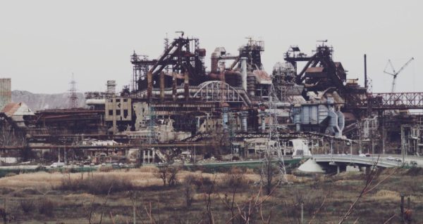 Четыре часа между войной и миром: репортаж из Донбасса и Крыма