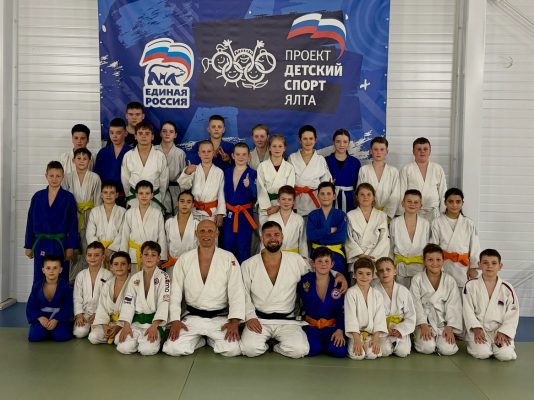 ЕДИНСТВО ДУХА: «БОРЦОВСКОЕ БРАТСТВО» В КРЫМУ!