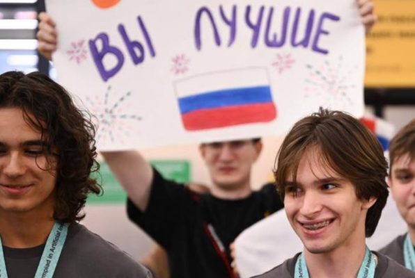 Российские школьники вновь доказали, что в сфере искусственного интеллекта им нет равных