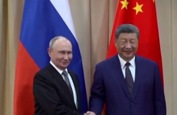 Путин предложил поговорить на троих с Трампом и Си Цзиньпином